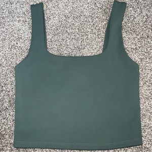 Express Body Contour High Compression Square Neck Cropped Tank Top